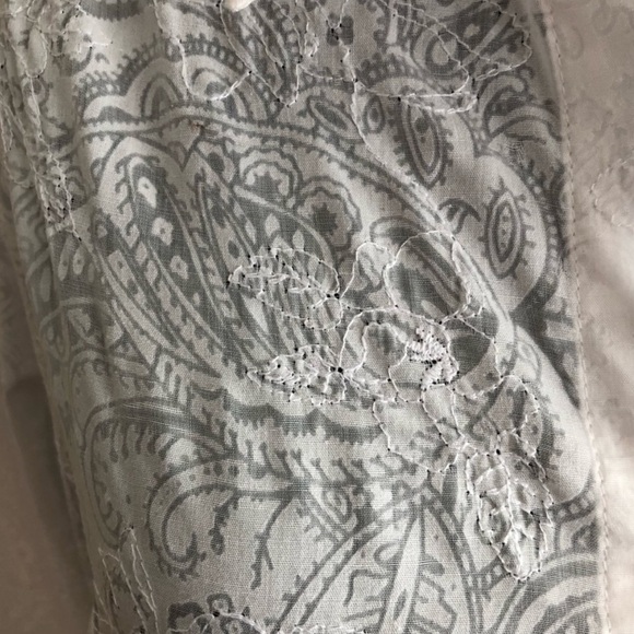 Haggar button down shirt - Picture 2 of 8